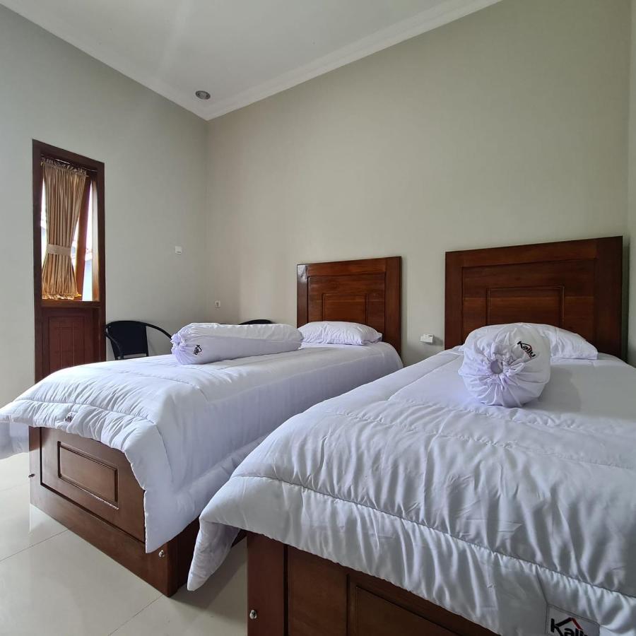 Hotel Kaliu ปาชิตาน ภายนอก รูปภาพ